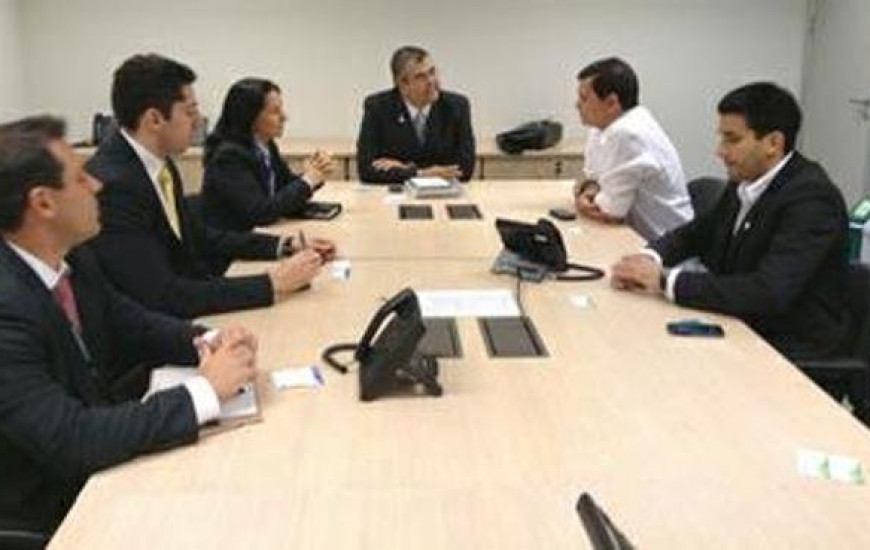 Amastha em reunião