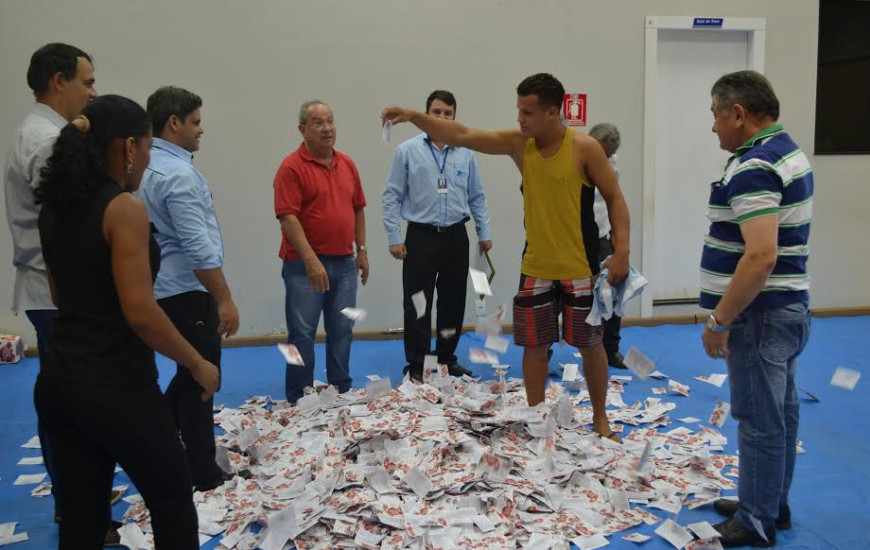 CDL Palmas sorteia prêmios