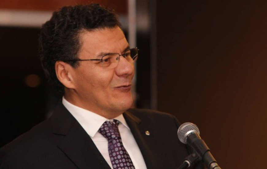 Presidente da Ajufe, Roberto Carvalho Velloso emite nota