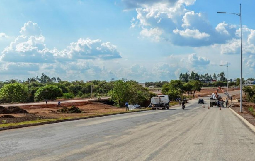 Amastha inaugura obras nesta quinta