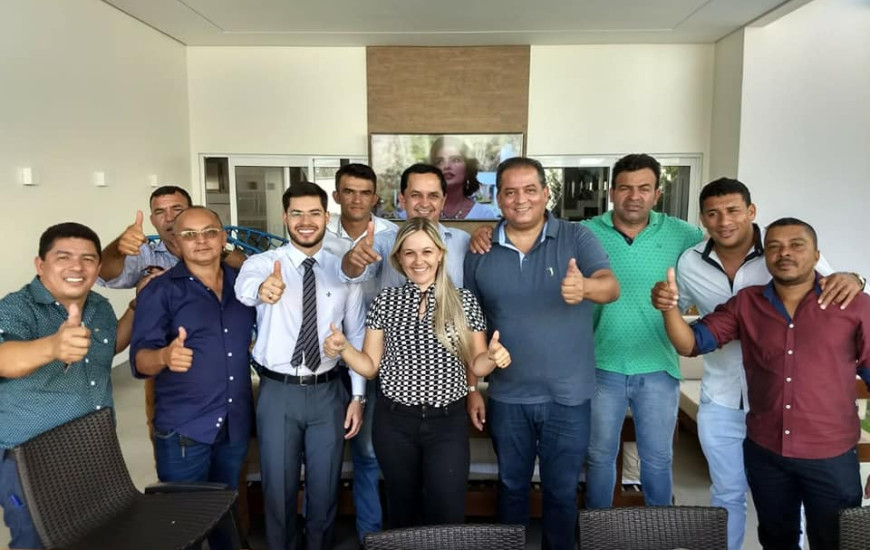 Eduardo Gomes recebeu vários líderes políticos em sua casa durante esta quarta