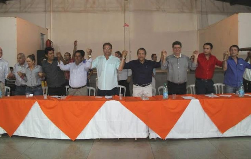 No mesmo palanque, Coimbra e Miranda selam união