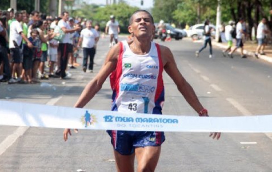 Eliésio é tetracampeão