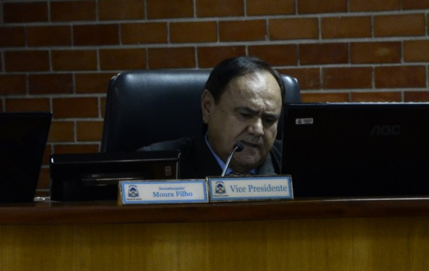 Desembargador Moura Filho no TJ