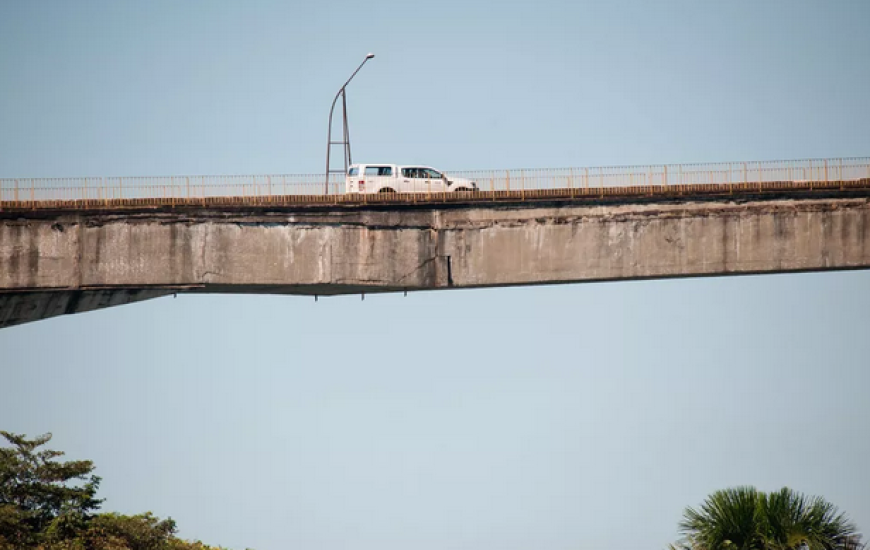 Ponte está há anos em situação precária