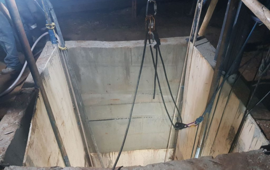 Bombeiros encontraram corpo da vítima em túnel no fundo de um poço