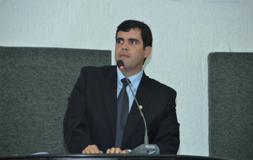 Deputado estadual Ricardo Ayres