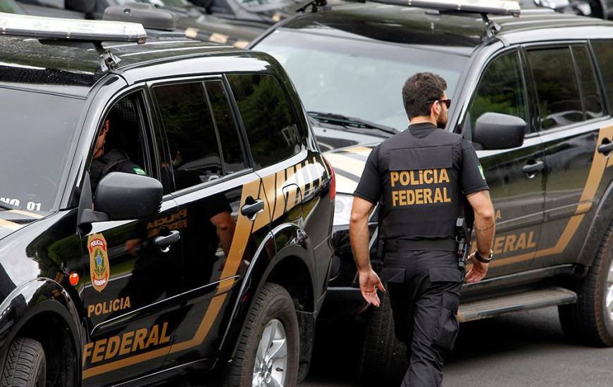 Agentes aproveitam bom momento da corporação para fazer campanha