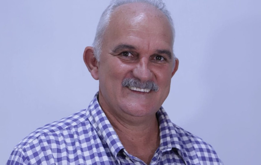 Temis Domingos, prefeito de Nova Olinda 