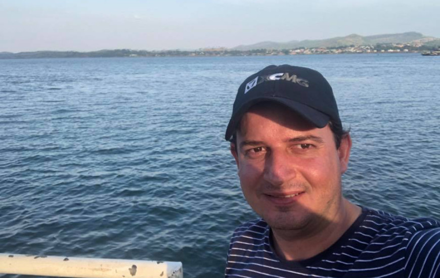 Pedro Buso estava sozinho em caminhonete que capotou