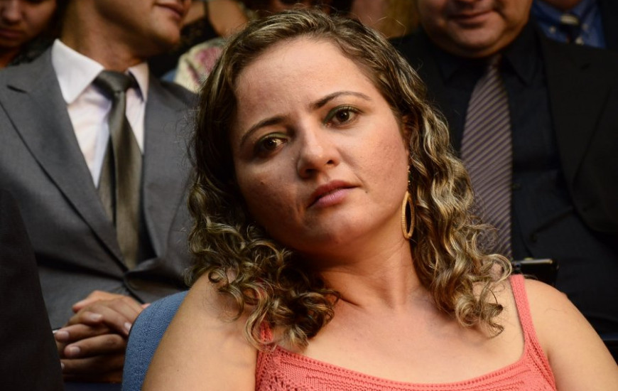 Elizângela passa bem
