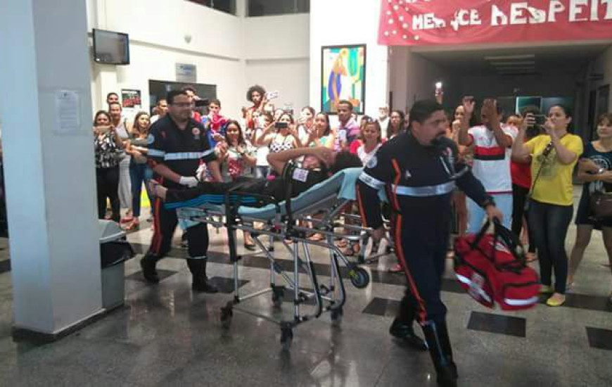 Eles foram atendidos pelo Samu e foram levados para a UPA Norte