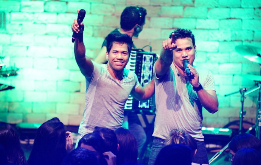 Cantores fazem últimos shows da dupla