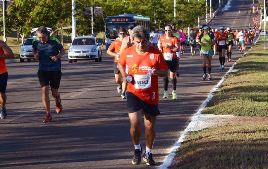 Prova teve a participação de mais 1,2 mil atletas