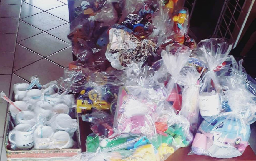 Brinquedos para doação durante a realização do Projeto neste dia 12 às 16h