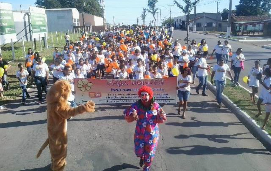Caminhada Faça Bonito foi realizada em Dianópolis