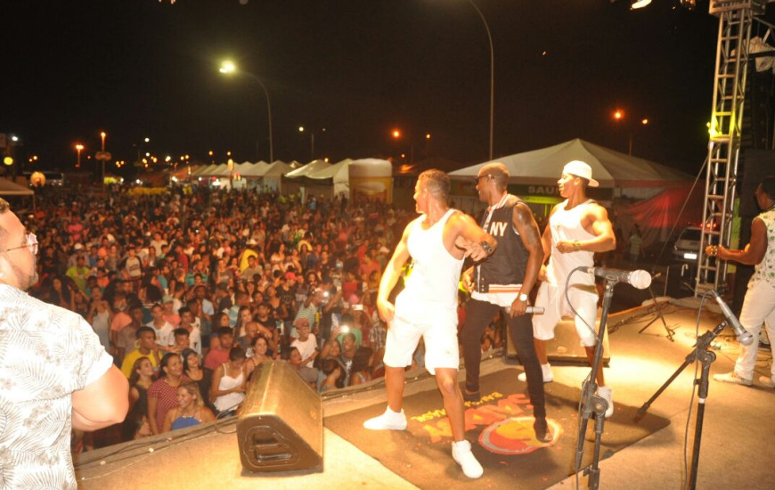 Banda baiana Saiddy Bamba encerra o carnaval