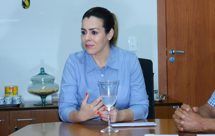 Prefeita de Palmas, Cinthia Ribeiro