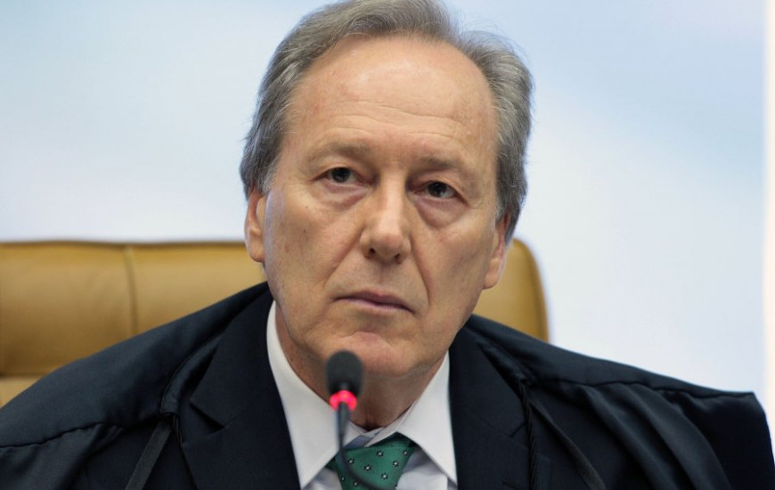 Ricardo Lewandowski derruba decisão do Rio