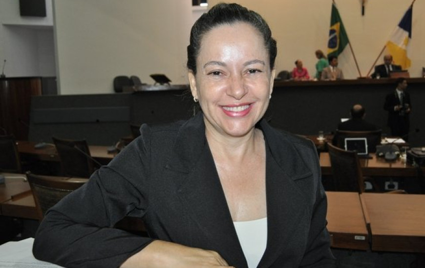 Deputada Josi Nunes