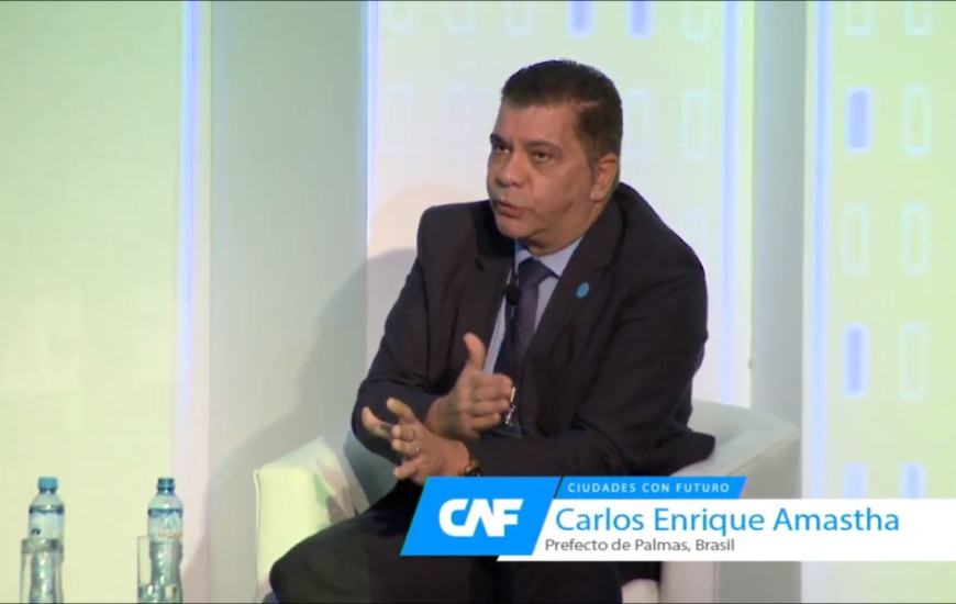 Prefeito de Palmas, Carlos Amastha, fala sobre cidades do futuro