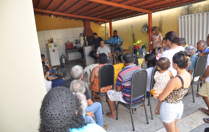 Encontro com moradores do Setor Alto da Colina