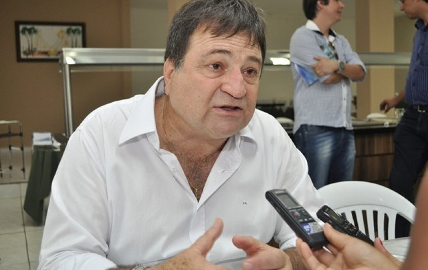 Cesar Hallum: marcando posição