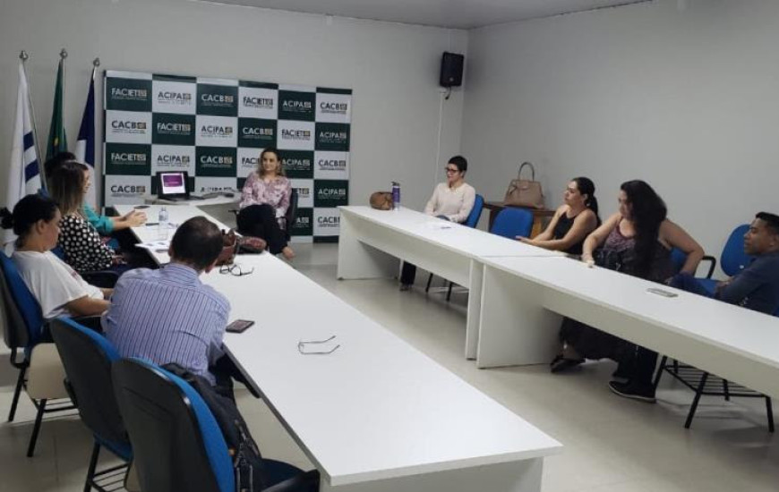 O evento aconteceu na noite desta quinta-feira, 07
