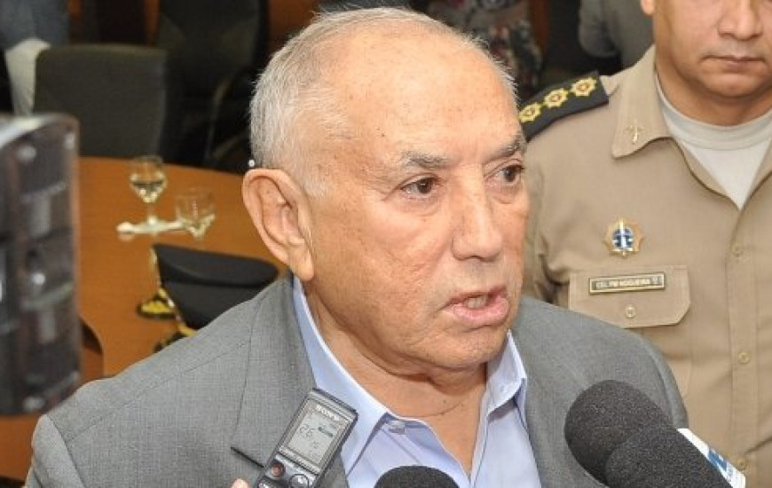 Governador Siqueira Campos: "nem perdi, nem ganhei"