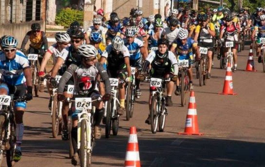 Atletas se preparam para competição em Taquaruçu
