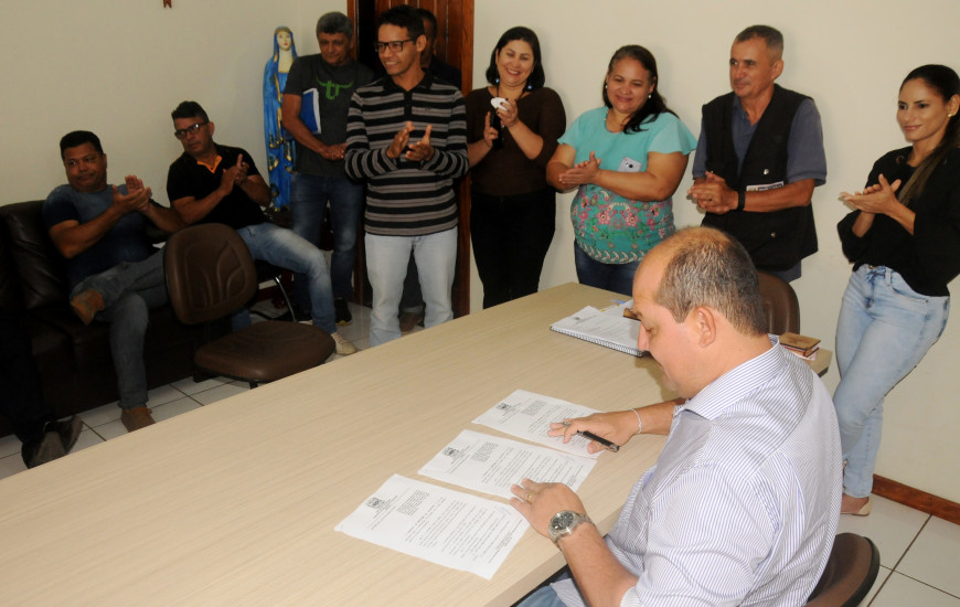 Prefeito sanciona data-base de servidores de Miracema