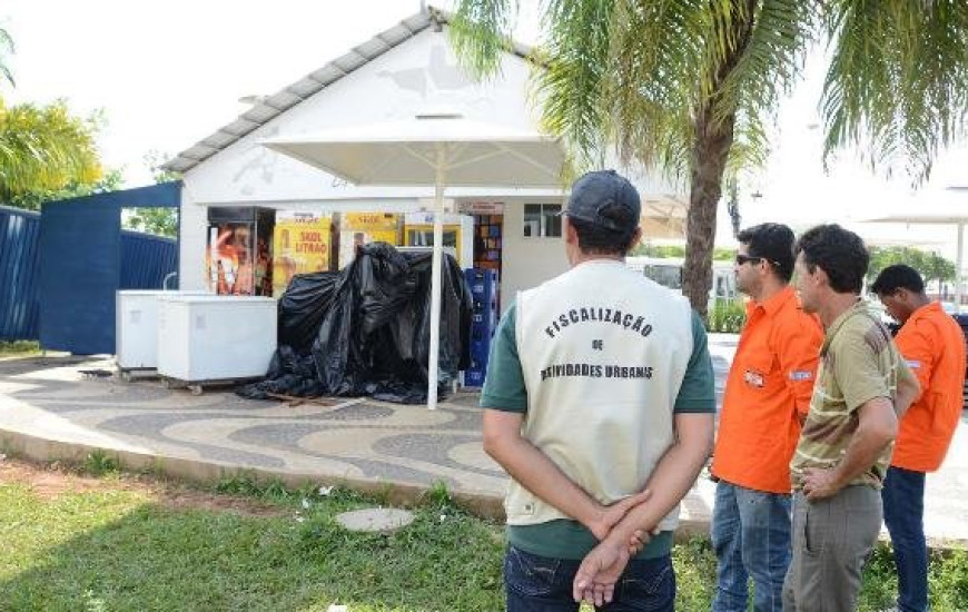 Ampliação irregular em quiosque foi retirada