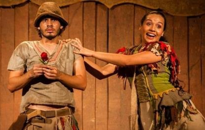 Peça de teatro Flor de Macambira