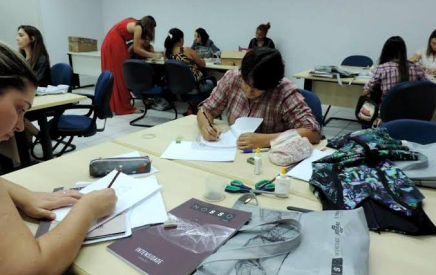 Oficinas e cursos de moda