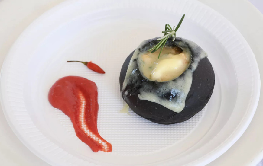 Comidinha salgada Buraco Negro 