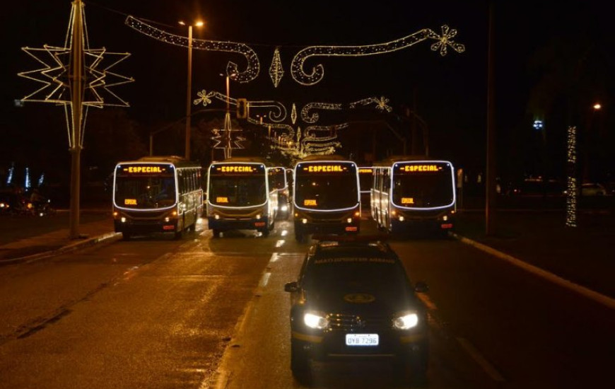 Maior túnel de Led do Brasil já ilumina Palmas