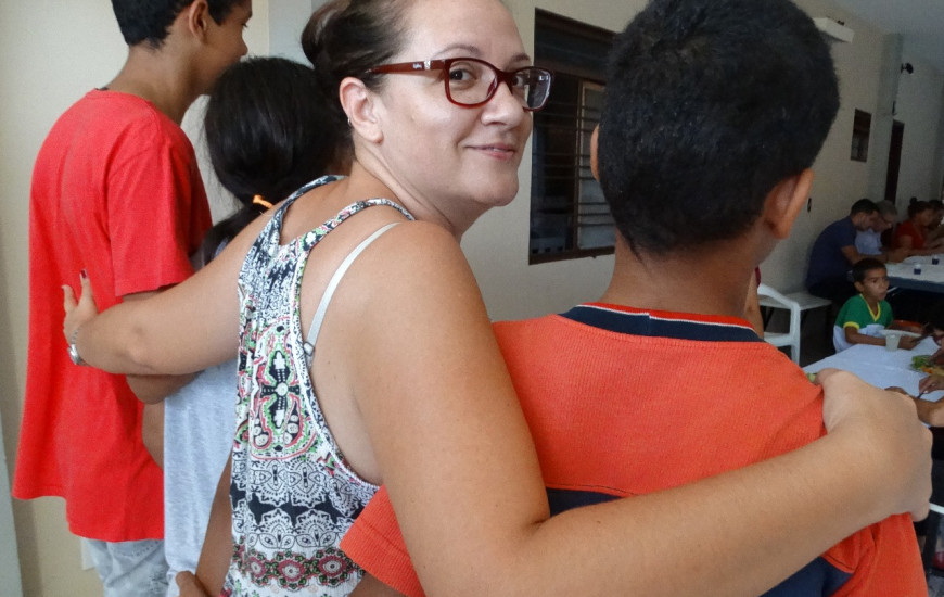 Irmãos viverão juntos na mesma família