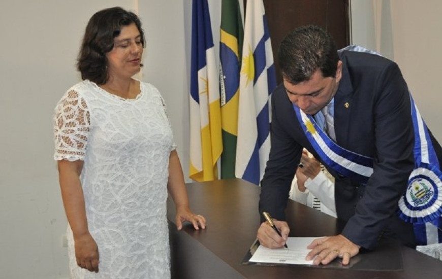Maria Luiza tomando posse em Palmas
