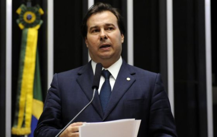 Presidente da Câmara dos Deputados assume interinamente