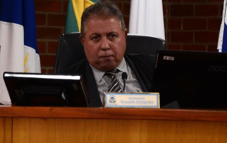 Ronaldo Eurípedes deve devolver processo
