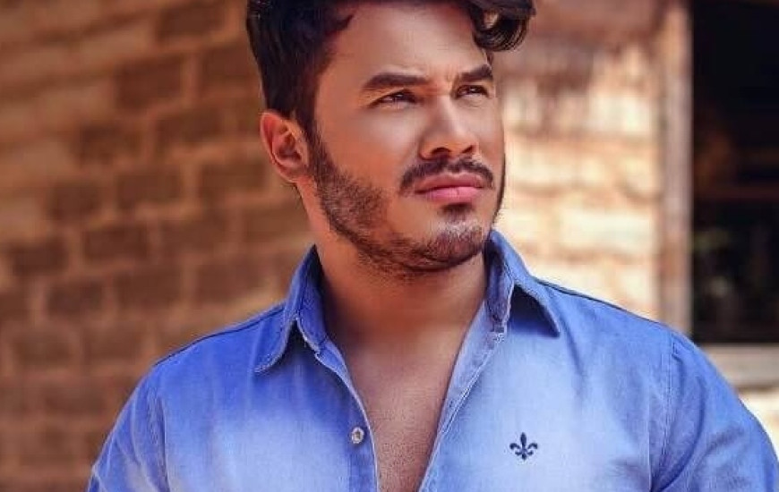 Cantor e compositor, Marcelo Martins.