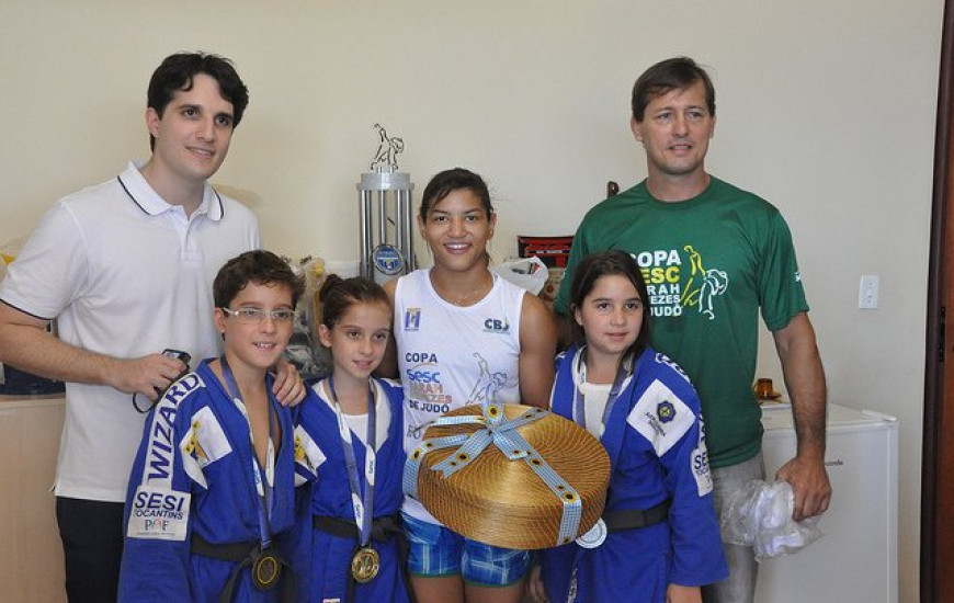 Sarah Menezes