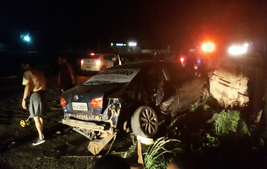 Acidente ocorreu no trevo que liga a rodovia ao setor industrial