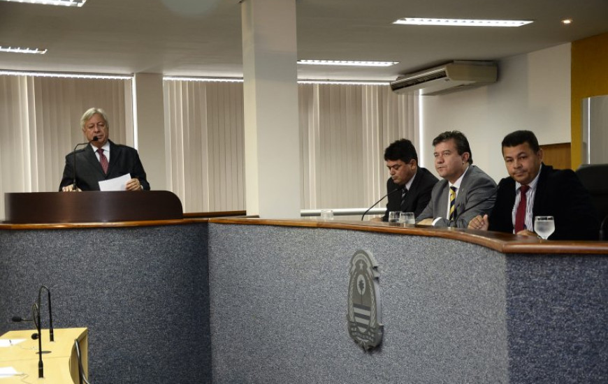 Carlos Braga anuncia mudanças