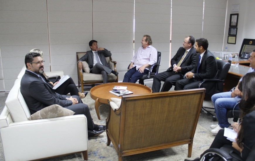 Reunião foi realizada entre OAB e deputados