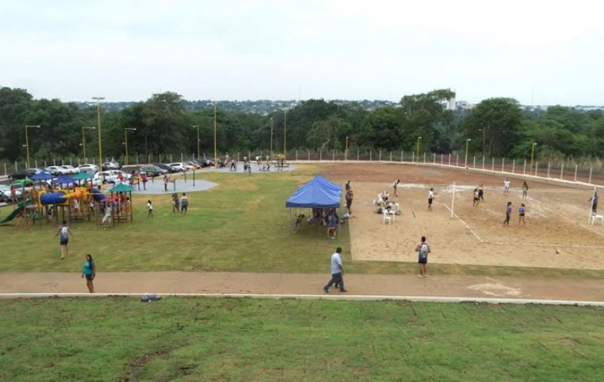 Entrega foi em comemoração aos 57 anos da cidade