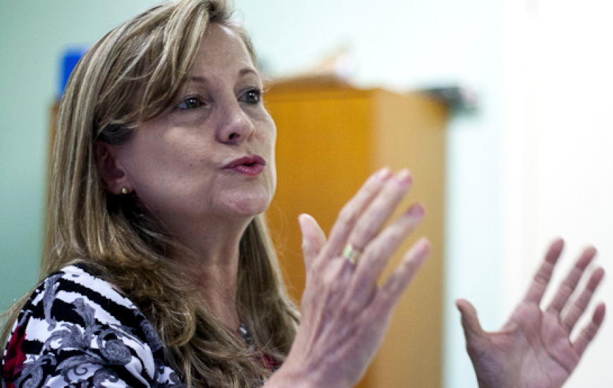 Palestrante Maria Lúcia Fattorelli