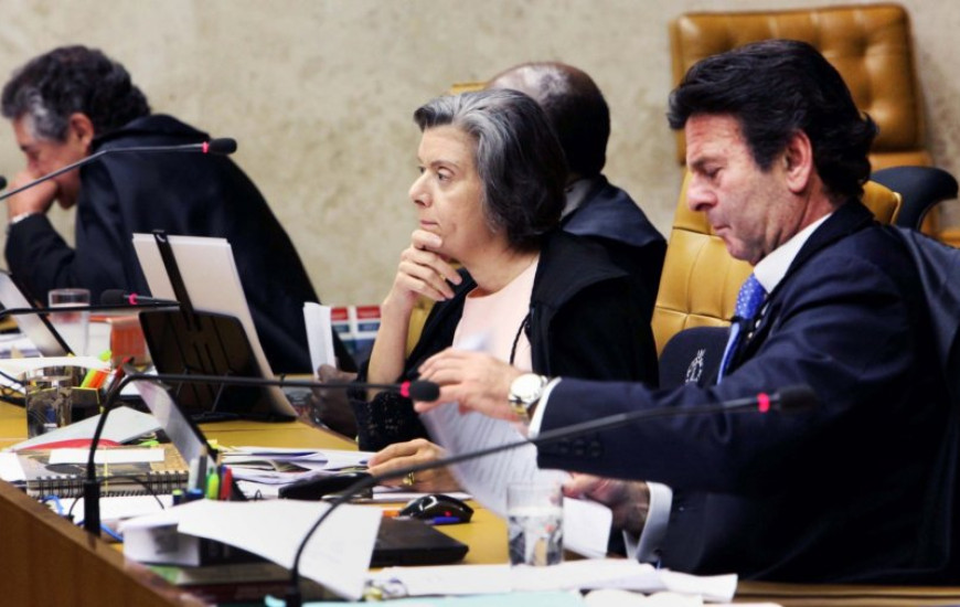 Duda Mendonça foi absolvido