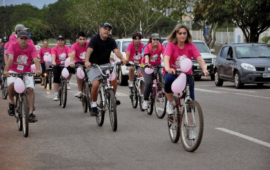 Pedalada Outubro Rosa