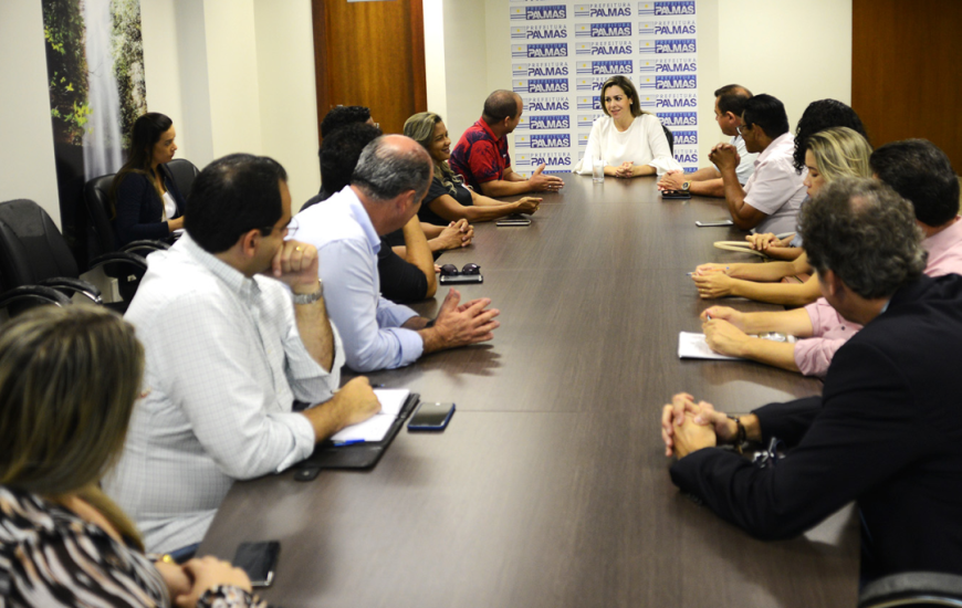 Representantes do Sintet se reuniu com a Prefeita Cinthia Ribeiro na tarde de 2ª